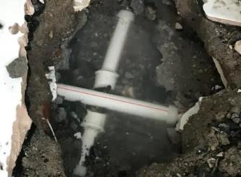麻山阳台漏水维修公司为您分享楼上楼下漏水怎么处理